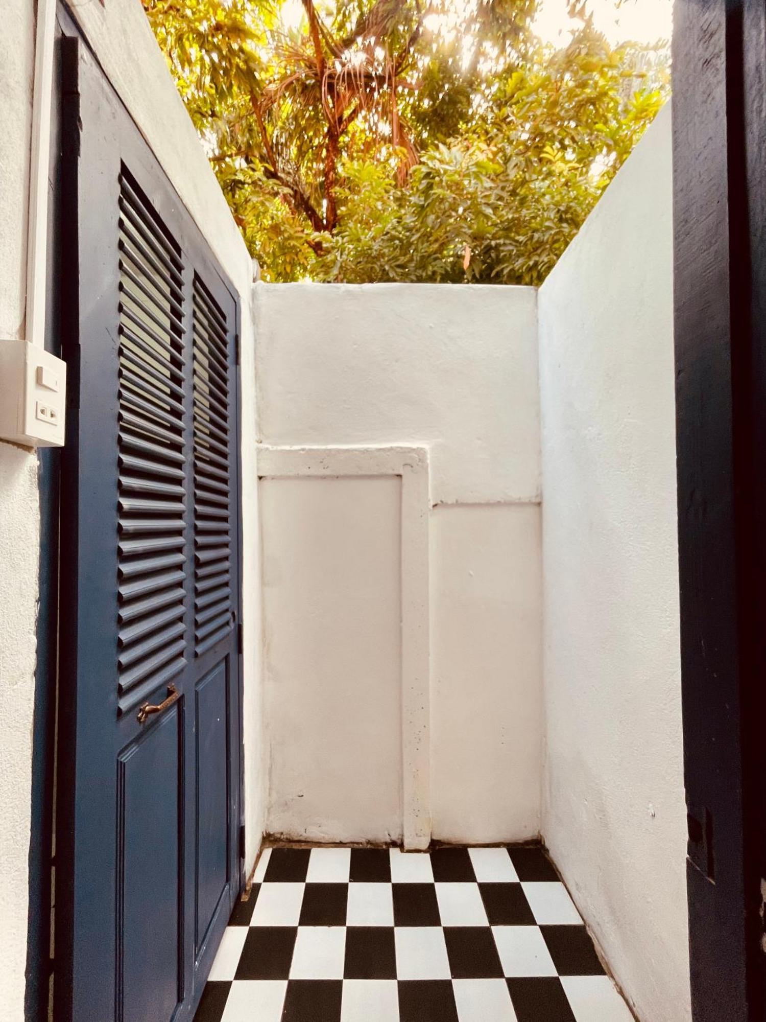 The Jam Hostel Luang Prabang Luaran gambar